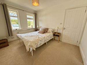 Photo 32- click for photo gallery